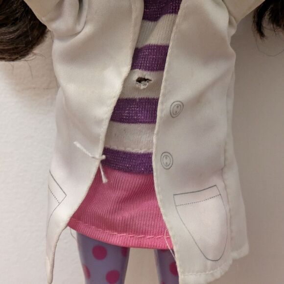 Doc McStuffins Toy Hospital 12” DOC, Talking - TESTED WORKS - Picture 3 of 15